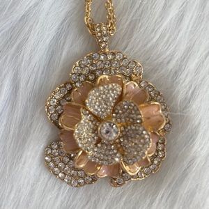 NWT Gemma Layne Gold Crystal Necklace